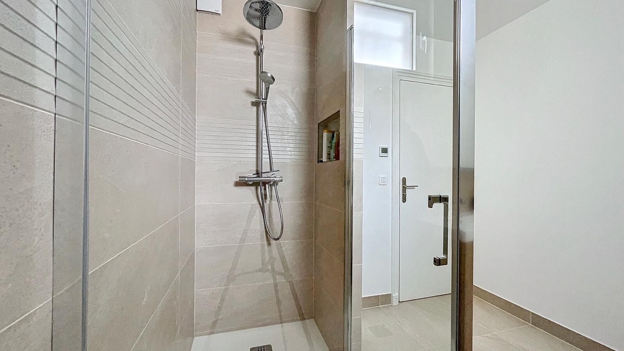 Photo of Bathroom in Alfortville
