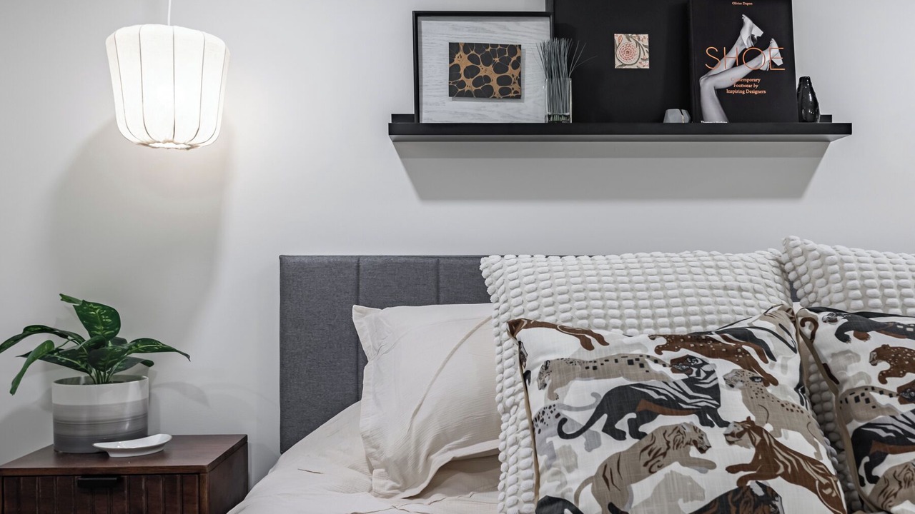 Photo of Bedroom in Lakeview