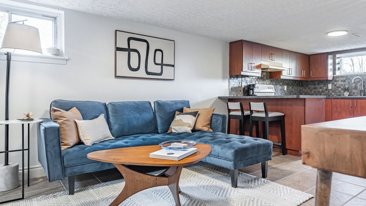 Photo of Livingroom in Lakeview