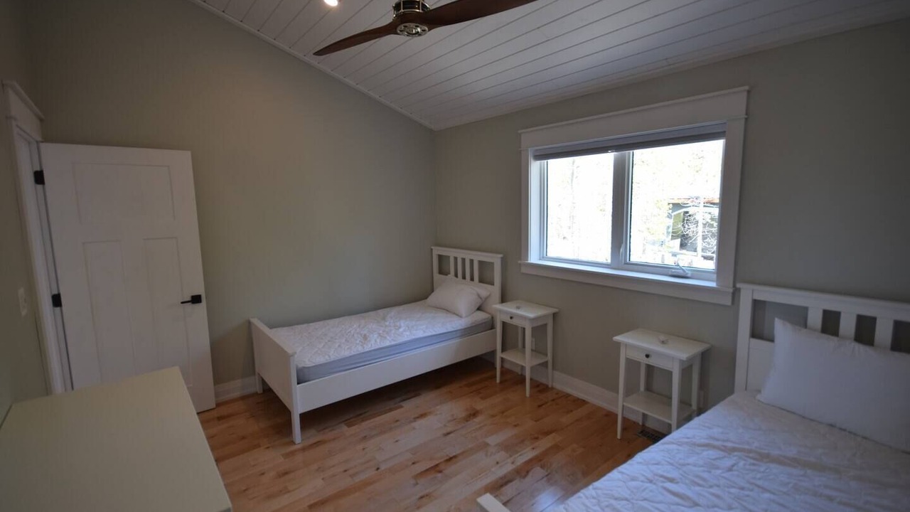 Photo of Bedroom in Tobermory