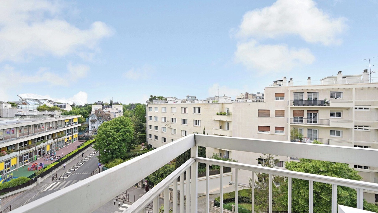 Photo of Others in Neuilly-sur-Seine
