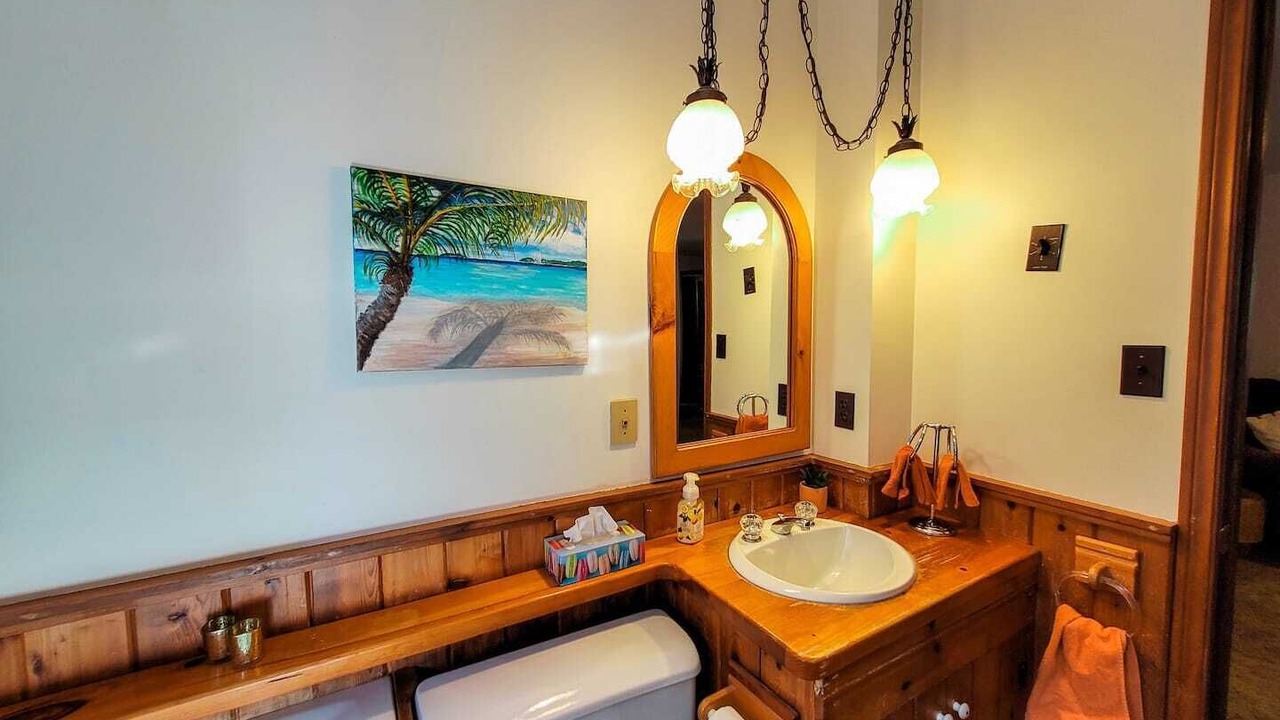 Photo of Bathroom in Chatsworth