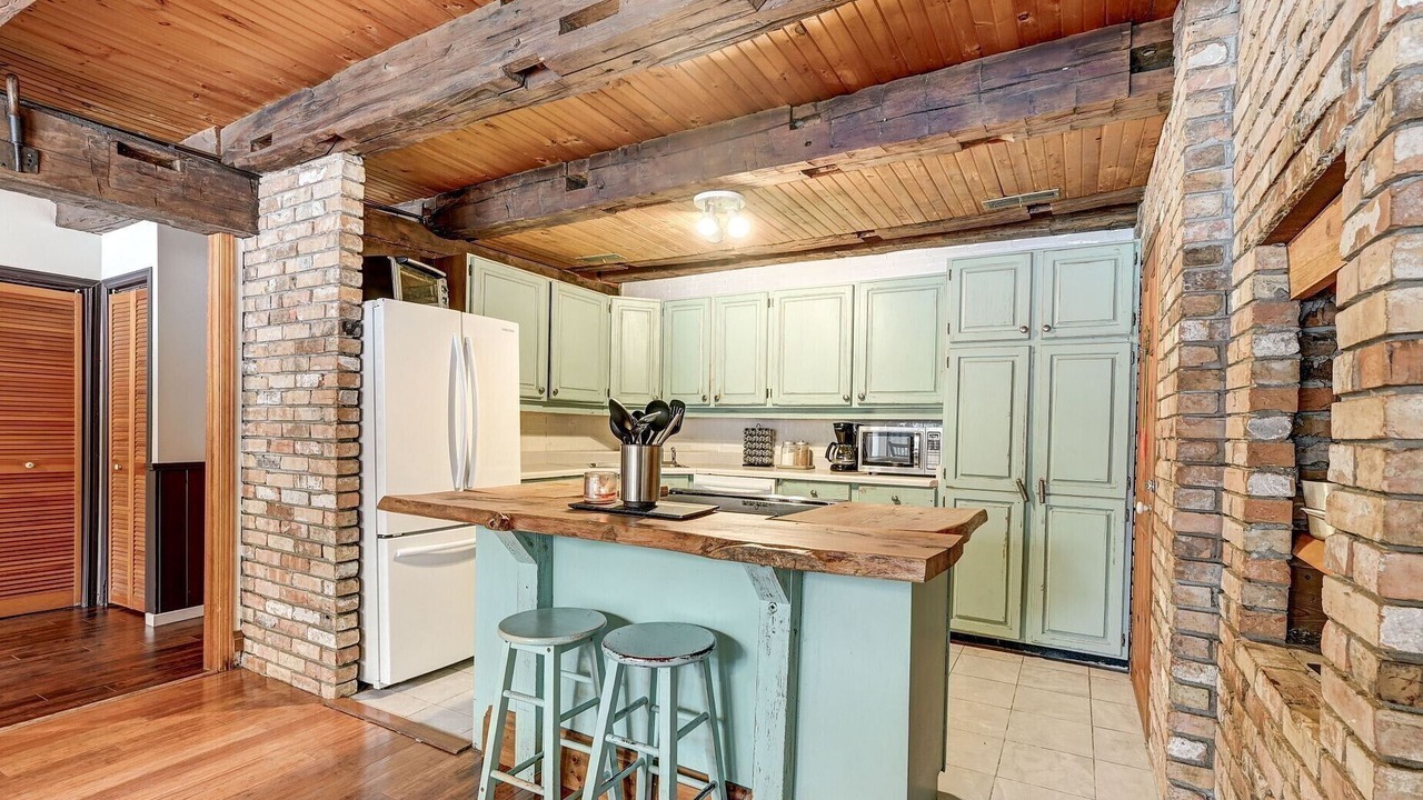 Photo of Kitchen in Chatsworth