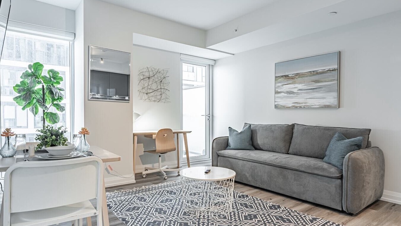Photo of Livingroom in Garden District