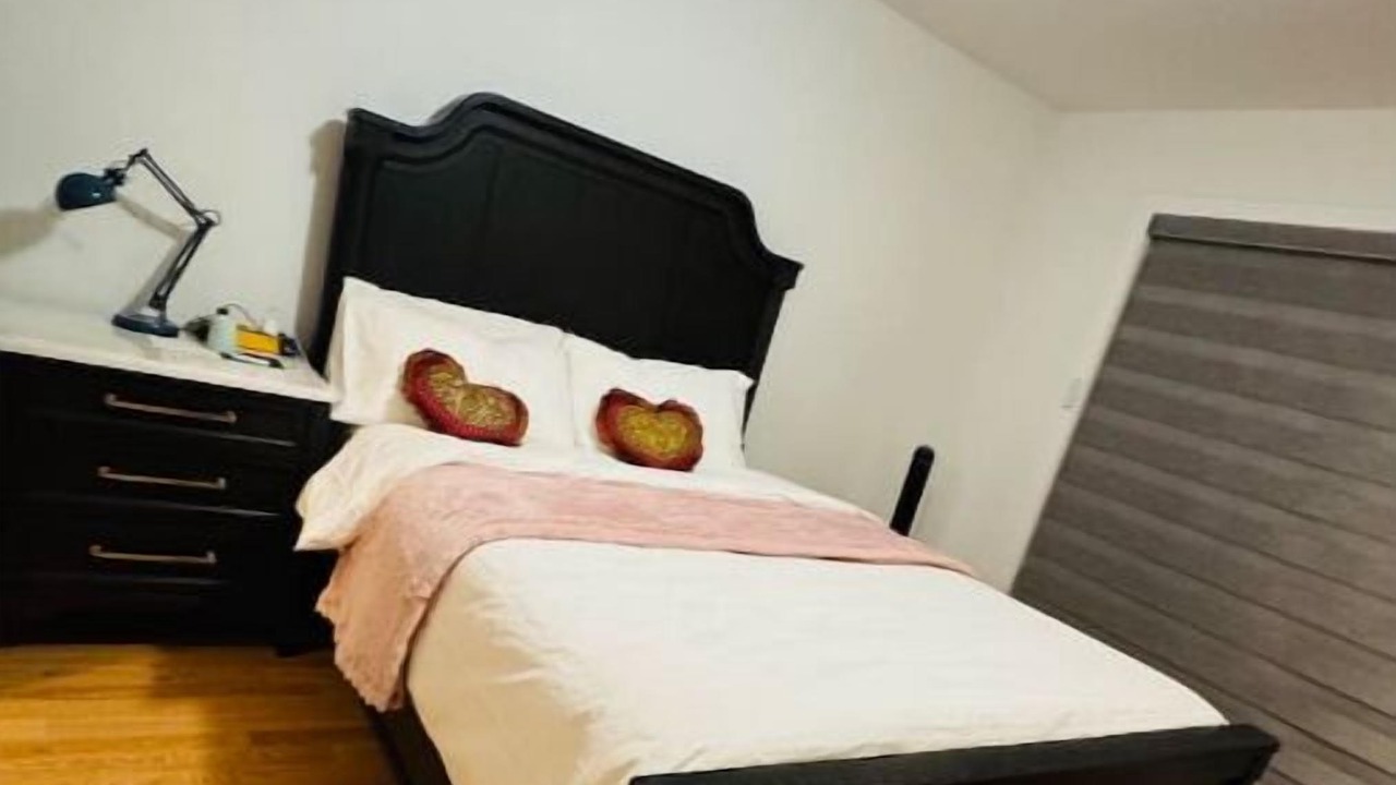 Photo of Bedroom in Bendale