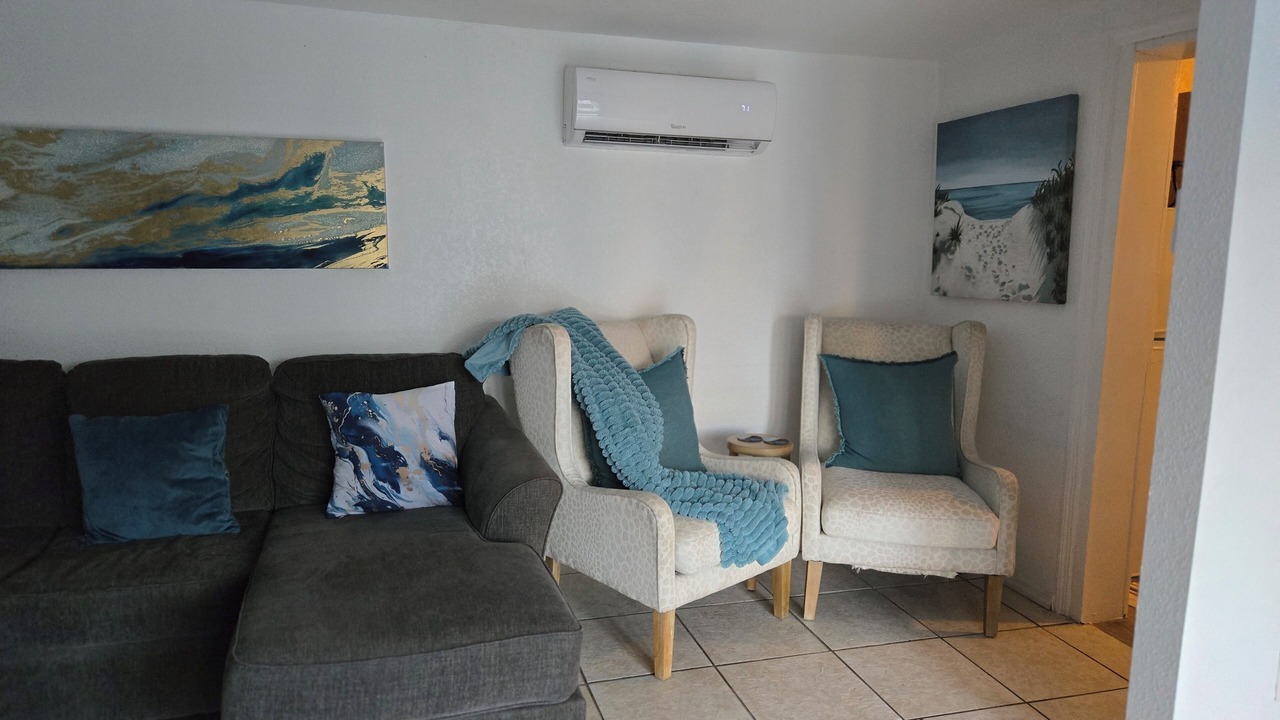 Photo of Livingroom in Inwood