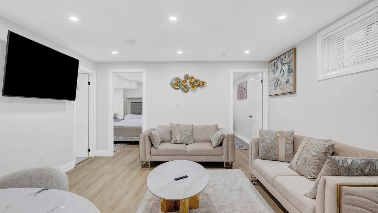 Photo of Livingroom in Caledon
