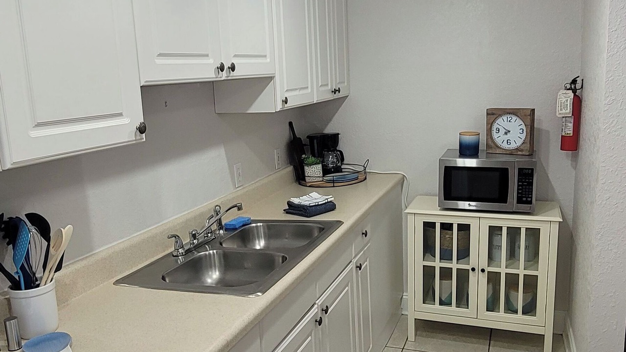 Photo of Kitchen in Historic Hyde Park North