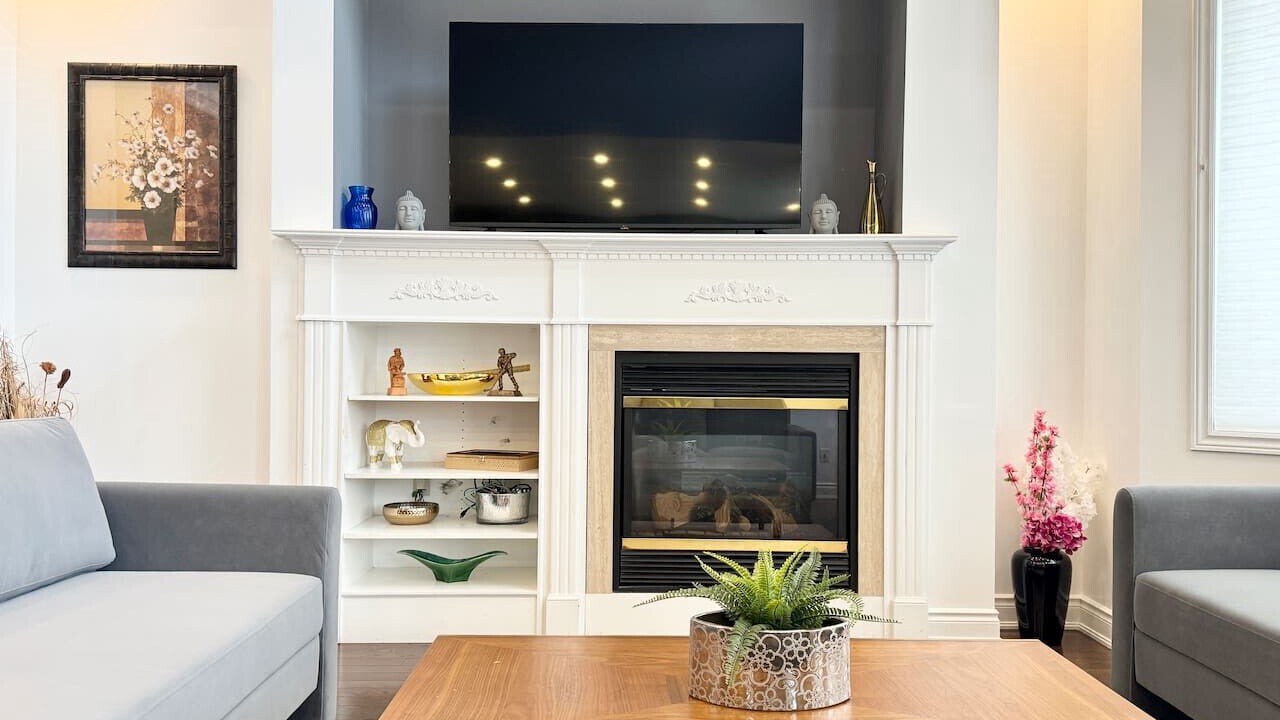 Photo of Livingroom in Brampton