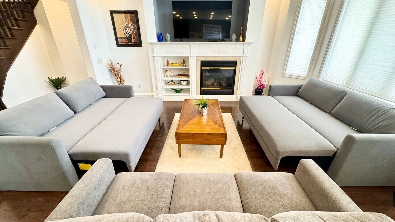 Photo of Livingroom in Brampton