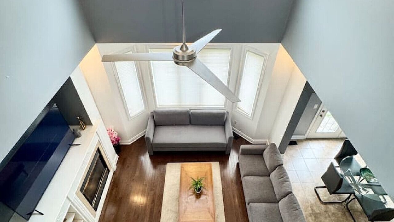 Photo of Livingroom in Brampton