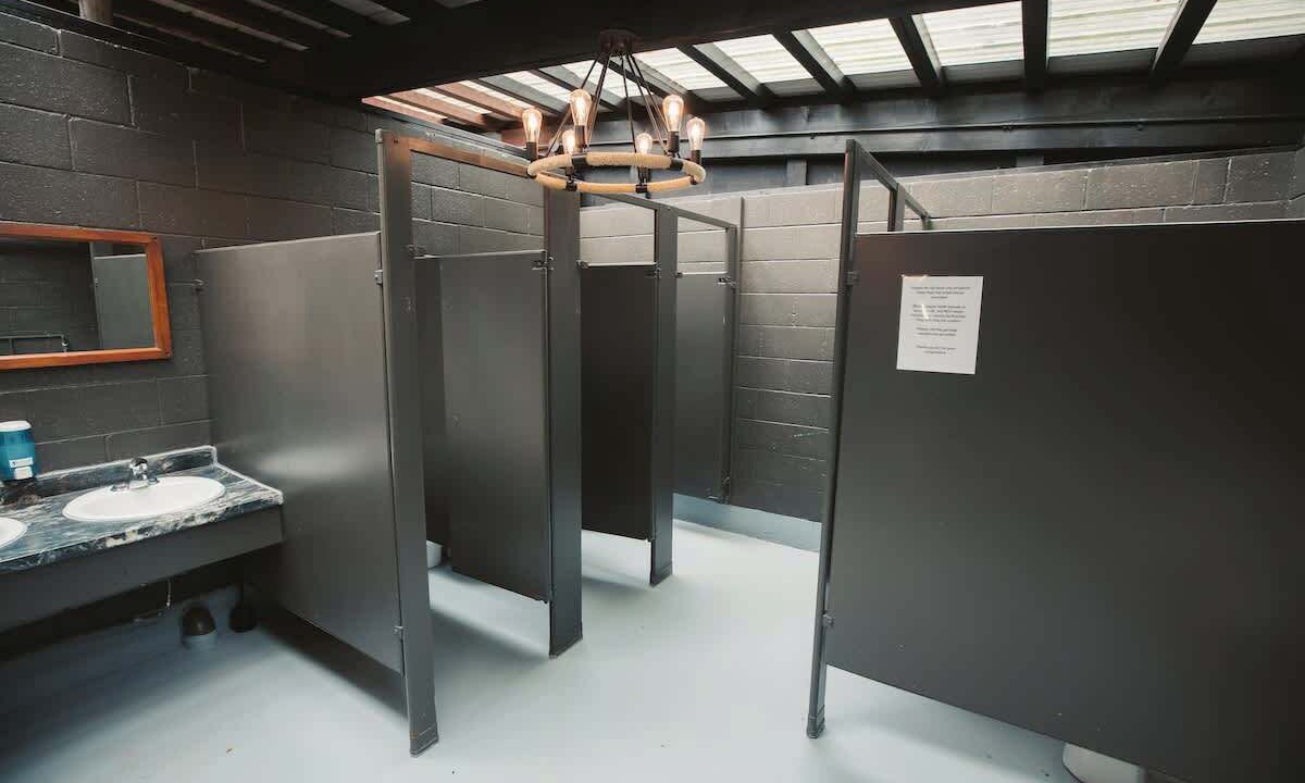 Photo of Bathroom in Miller Lake