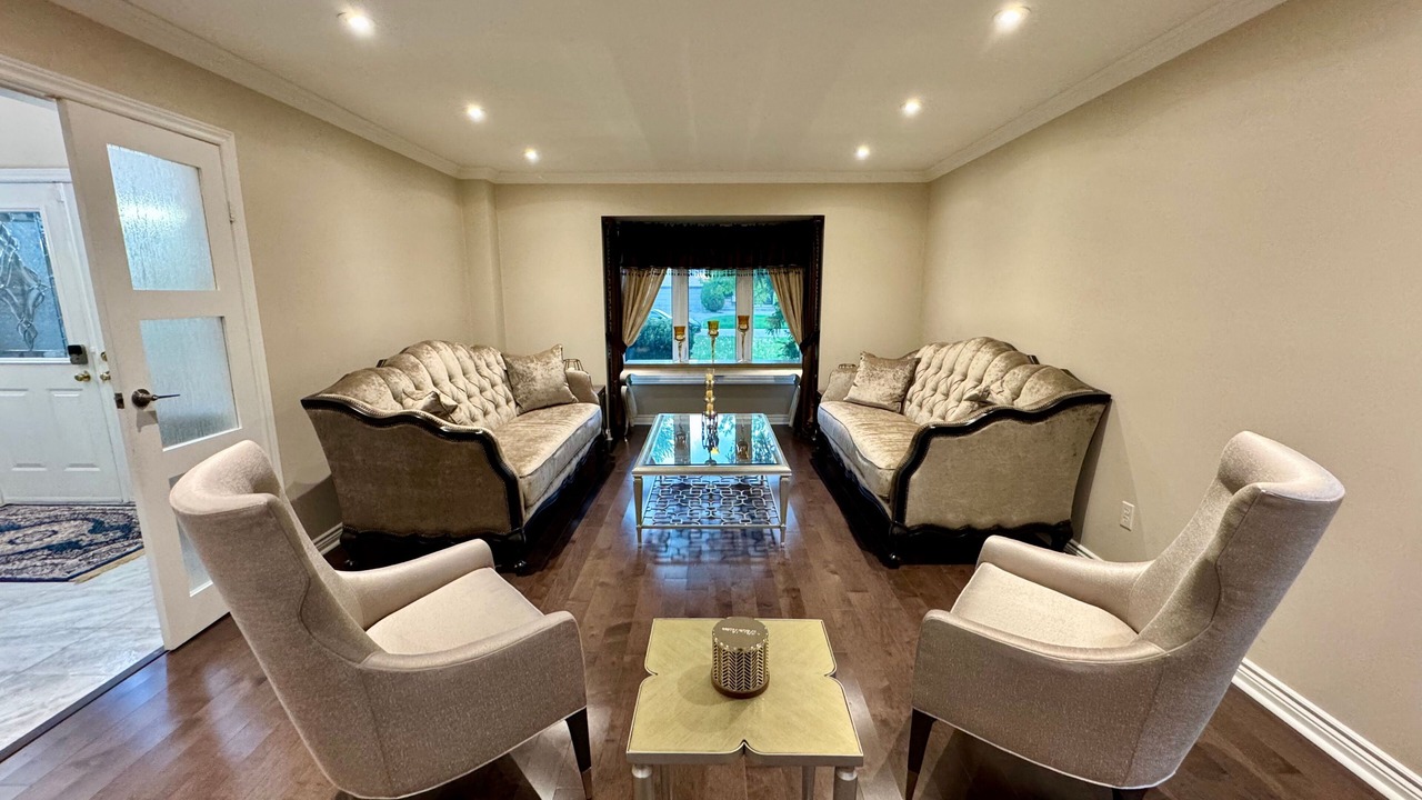 Photo of Livingroom in Sheridan