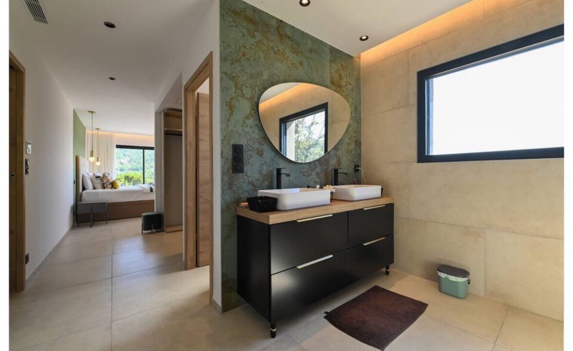 Photo of Bathroom in Zonza