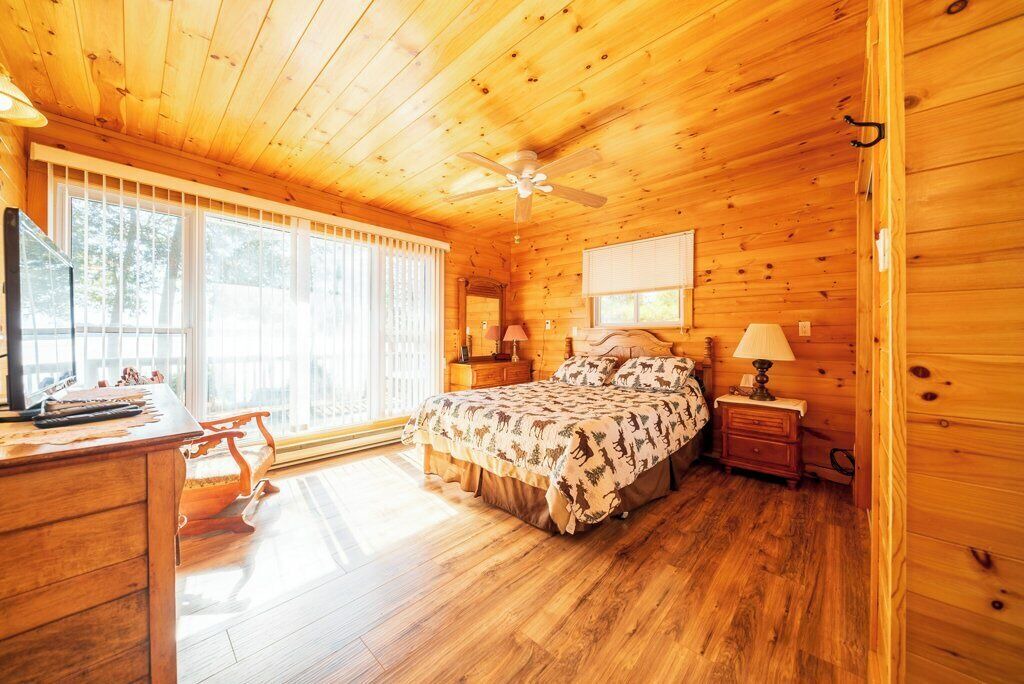 Photo of Bedroom in North Frontenac
