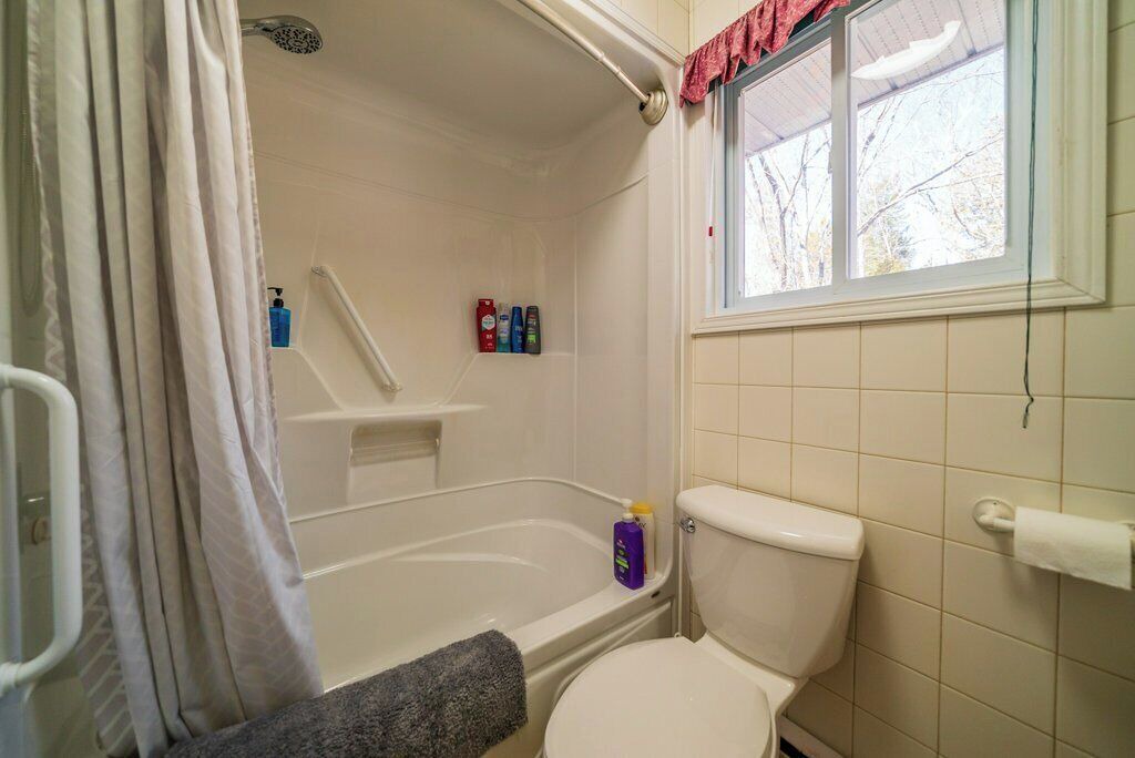 Photo of Bathroom in North Frontenac