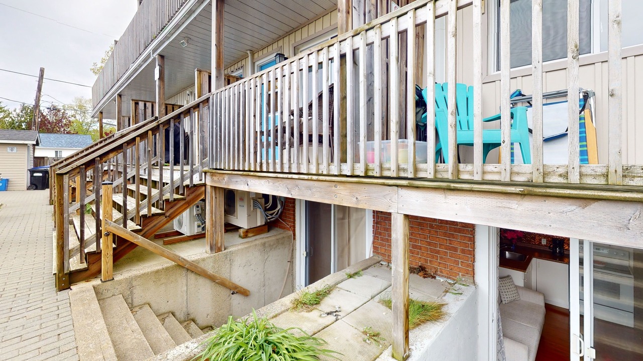 Photo of Patio Balcony in Wasaga Beach