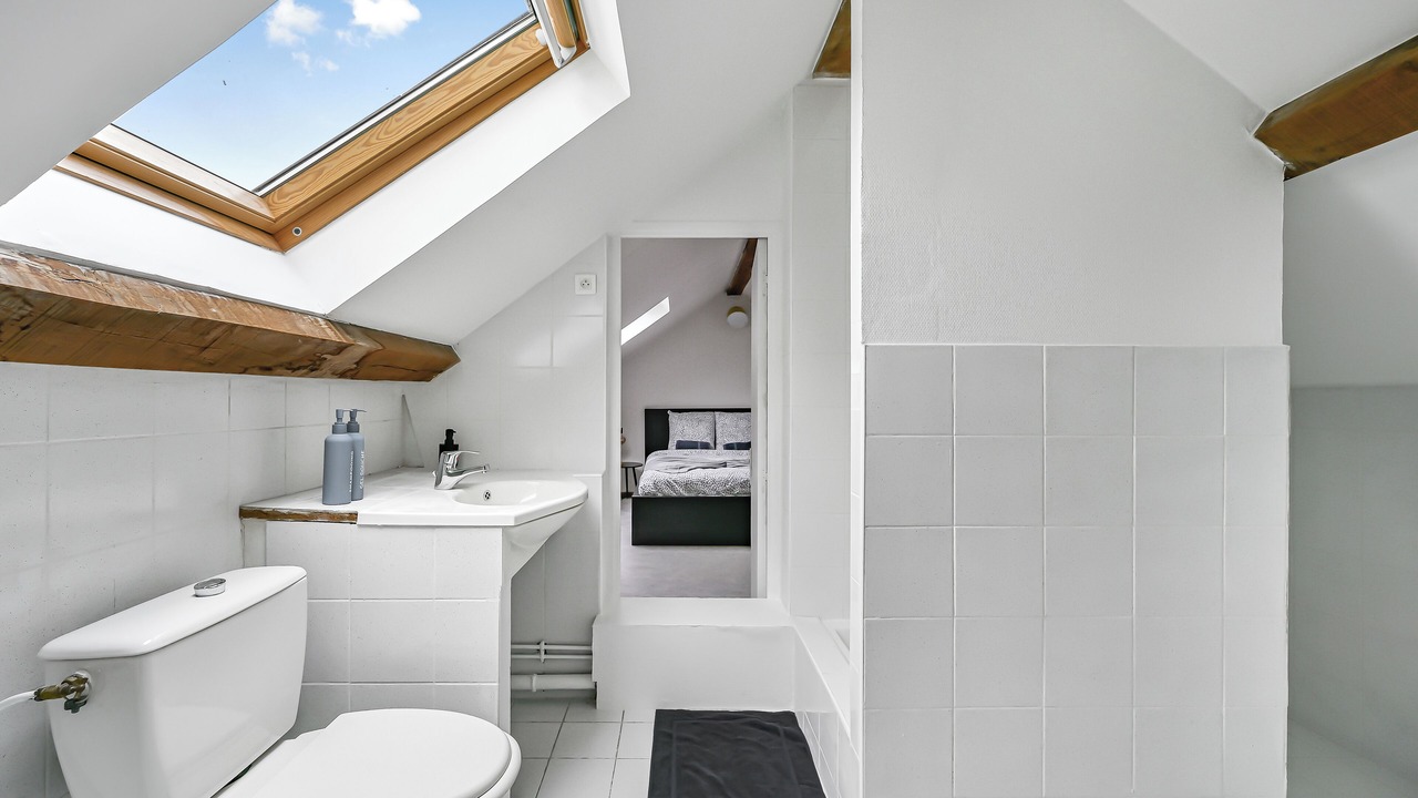 Photo of Bathroom in Noisy-le-Grand