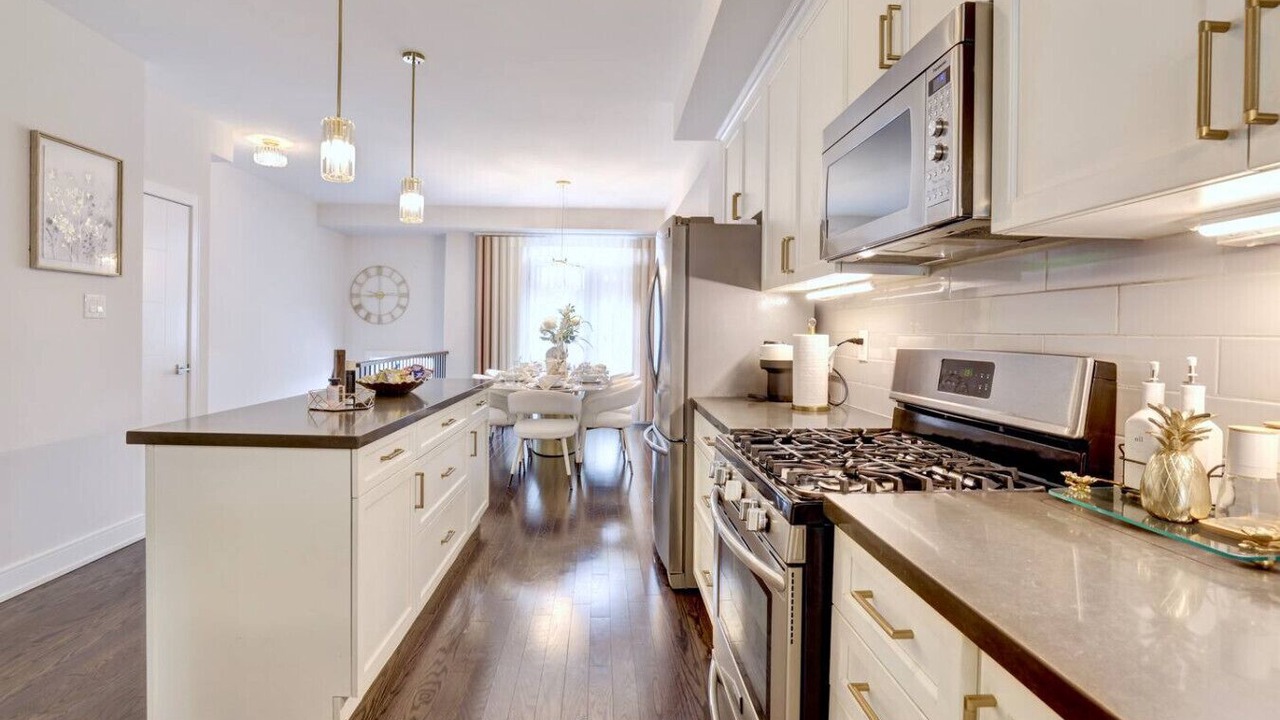 Photo of Kitchen in Lakeview