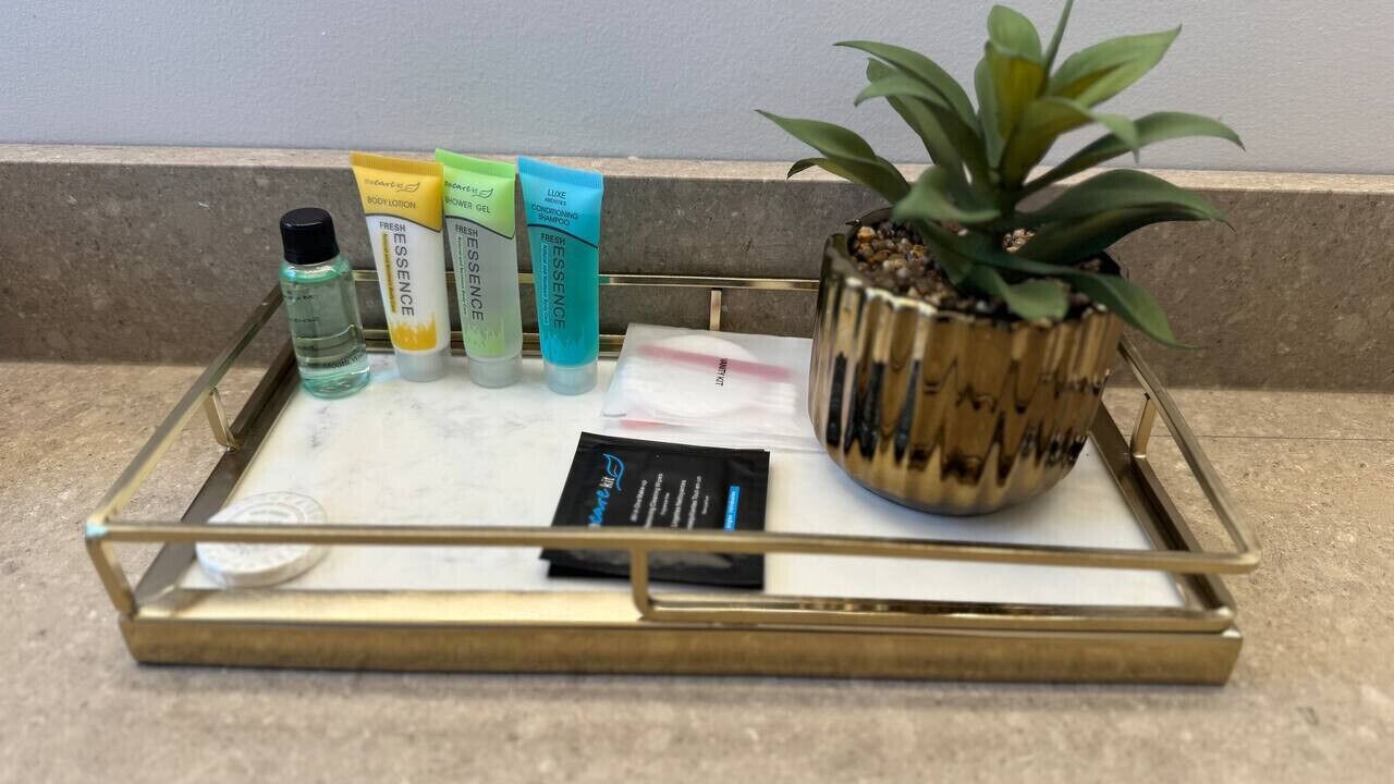 Photo of Bathroom in Lakeview