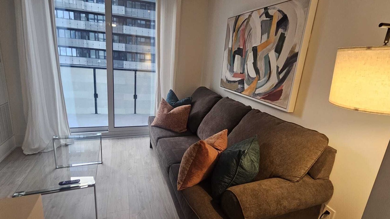 Photo of Livingroom in Wellington Place