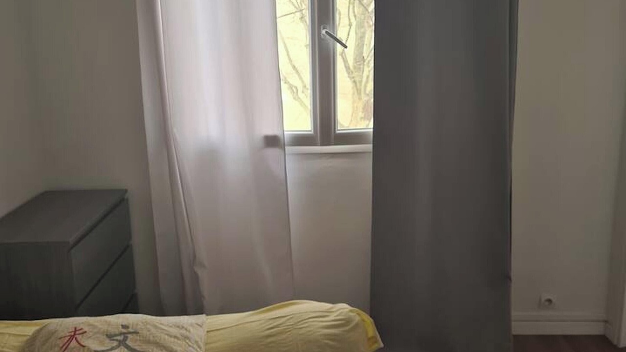 Photo of Bedroom in Clichy
