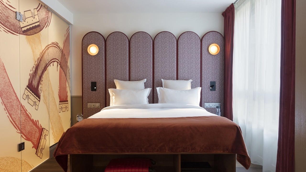 Photo of Bedroom in Pere Lachaise