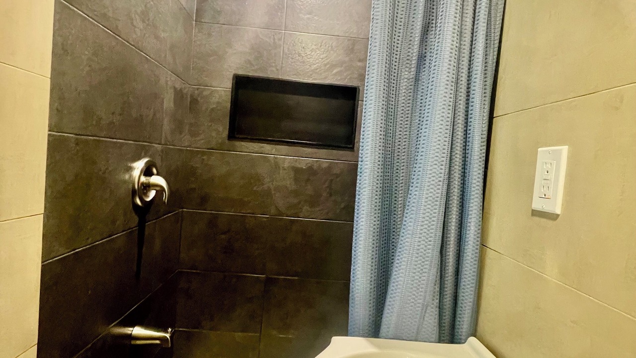 Photo of Bathroom in Humber Bay