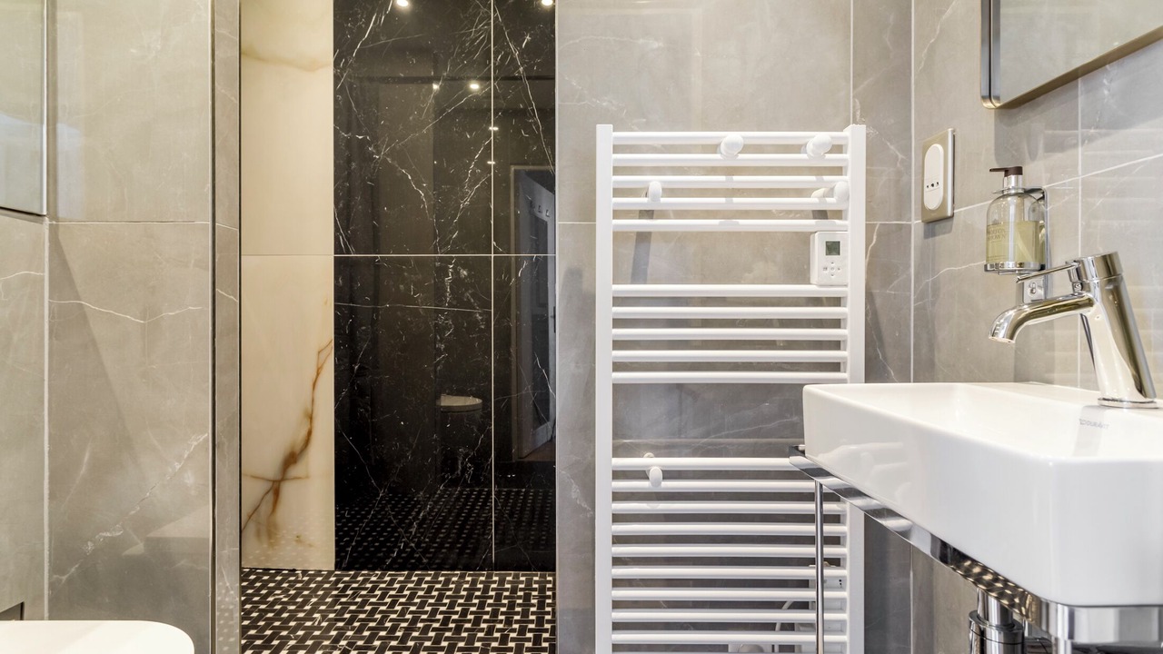 Photo of Bathroom in 8th Arrondissement