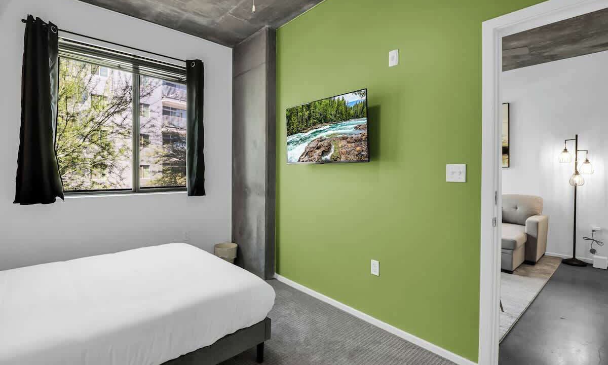Photo of Bedroom in Evans Churchill