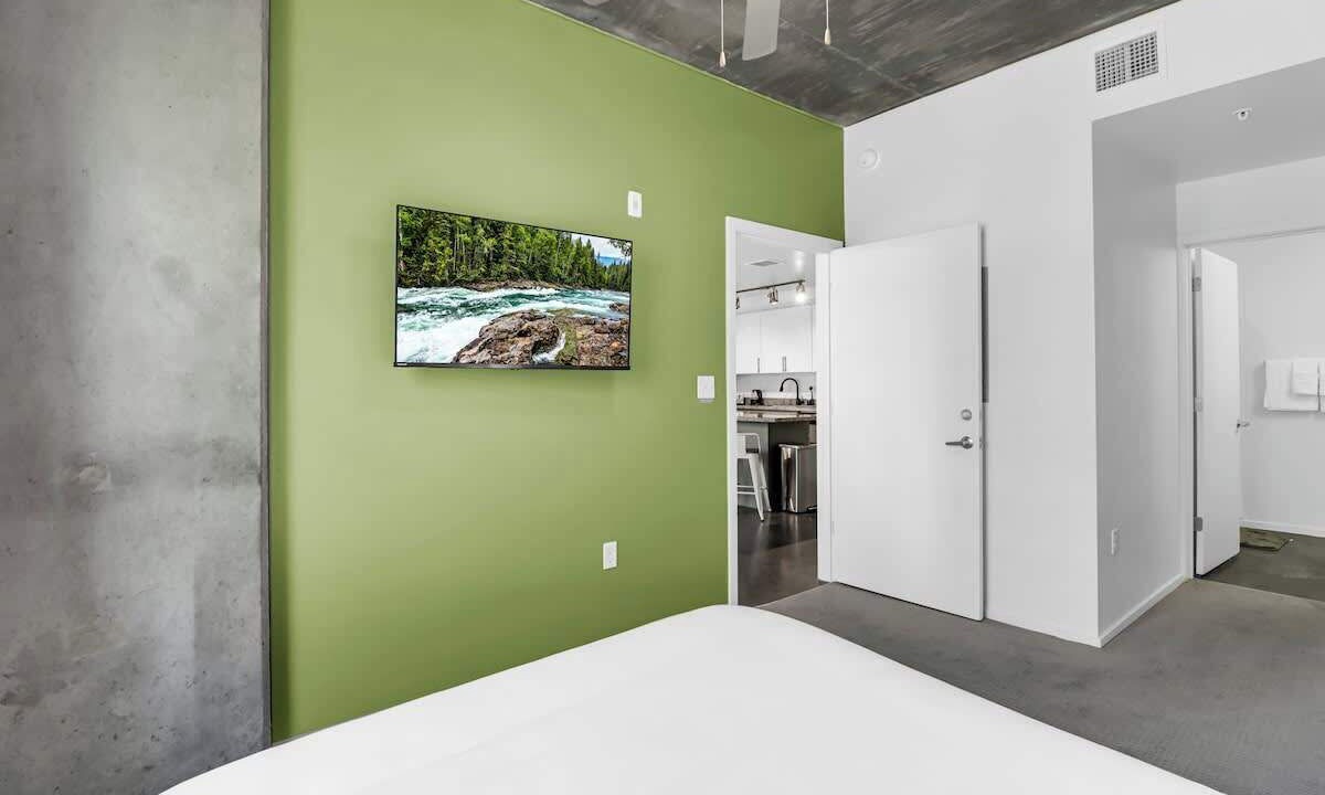 Photo of Bedroom in Evans Churchill