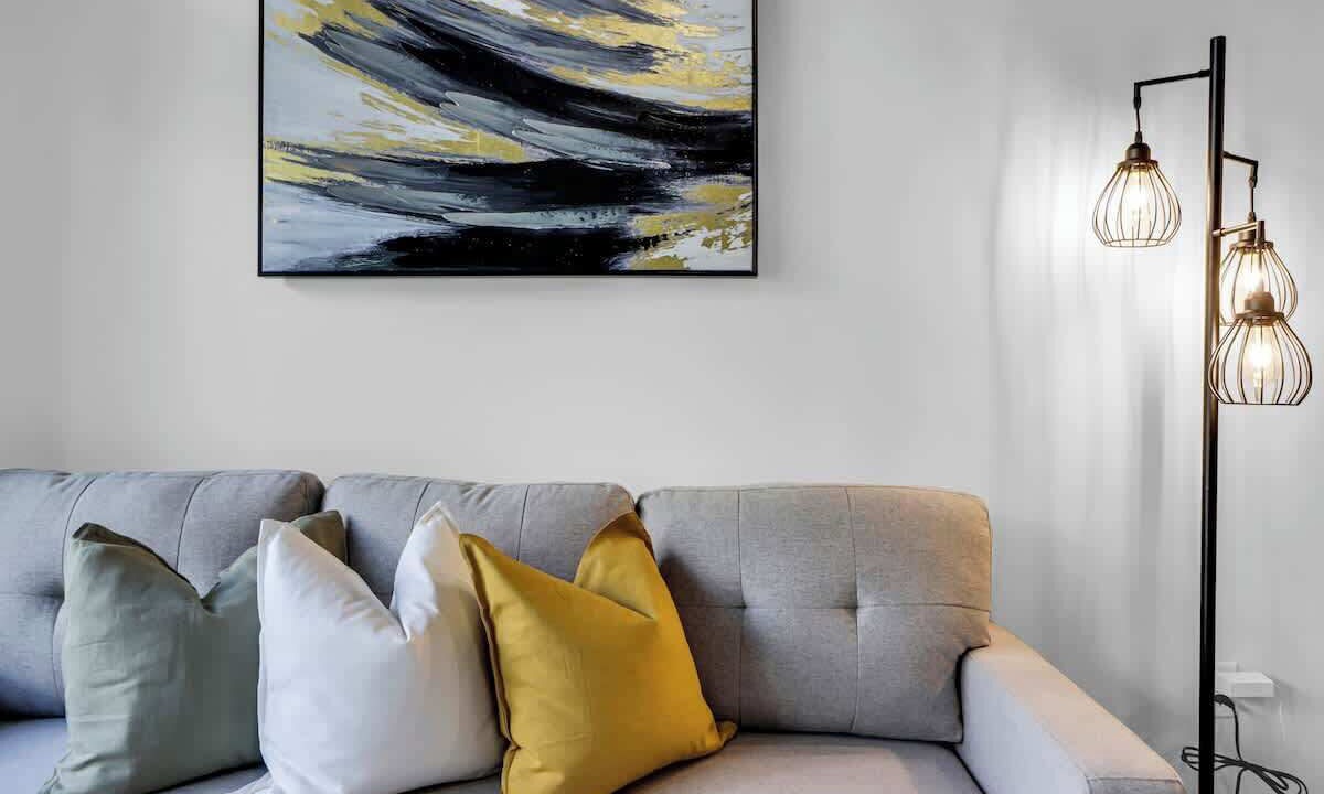 Photo of Livingroom in Evans Churchill