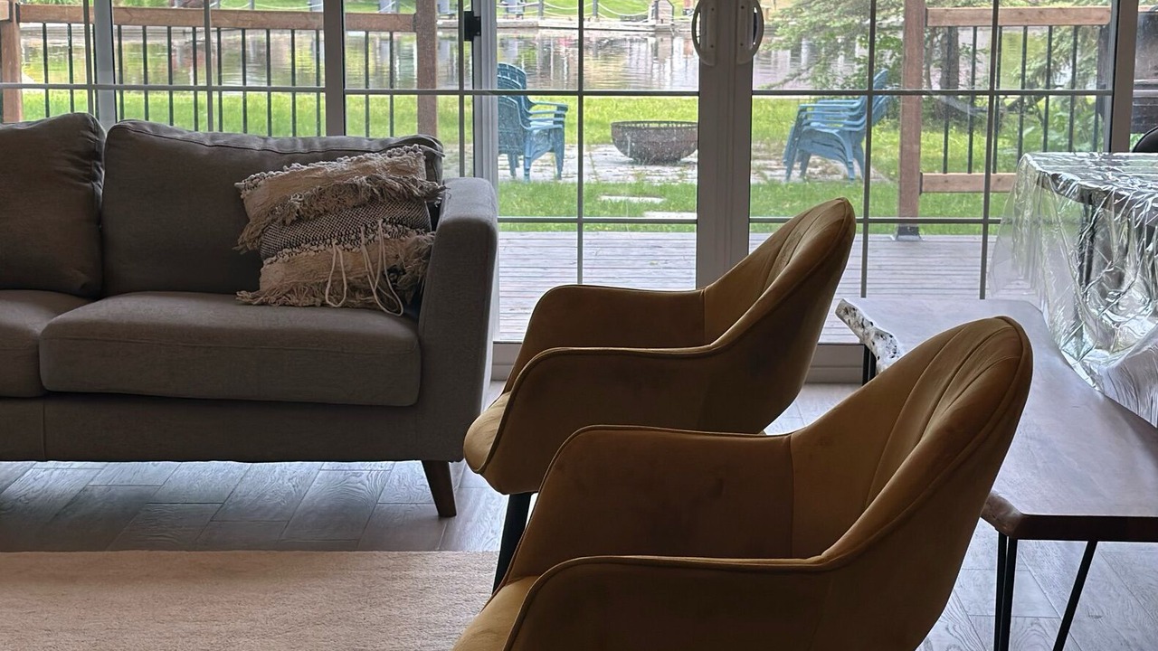 Photo of Livingroom in Lagoon City
