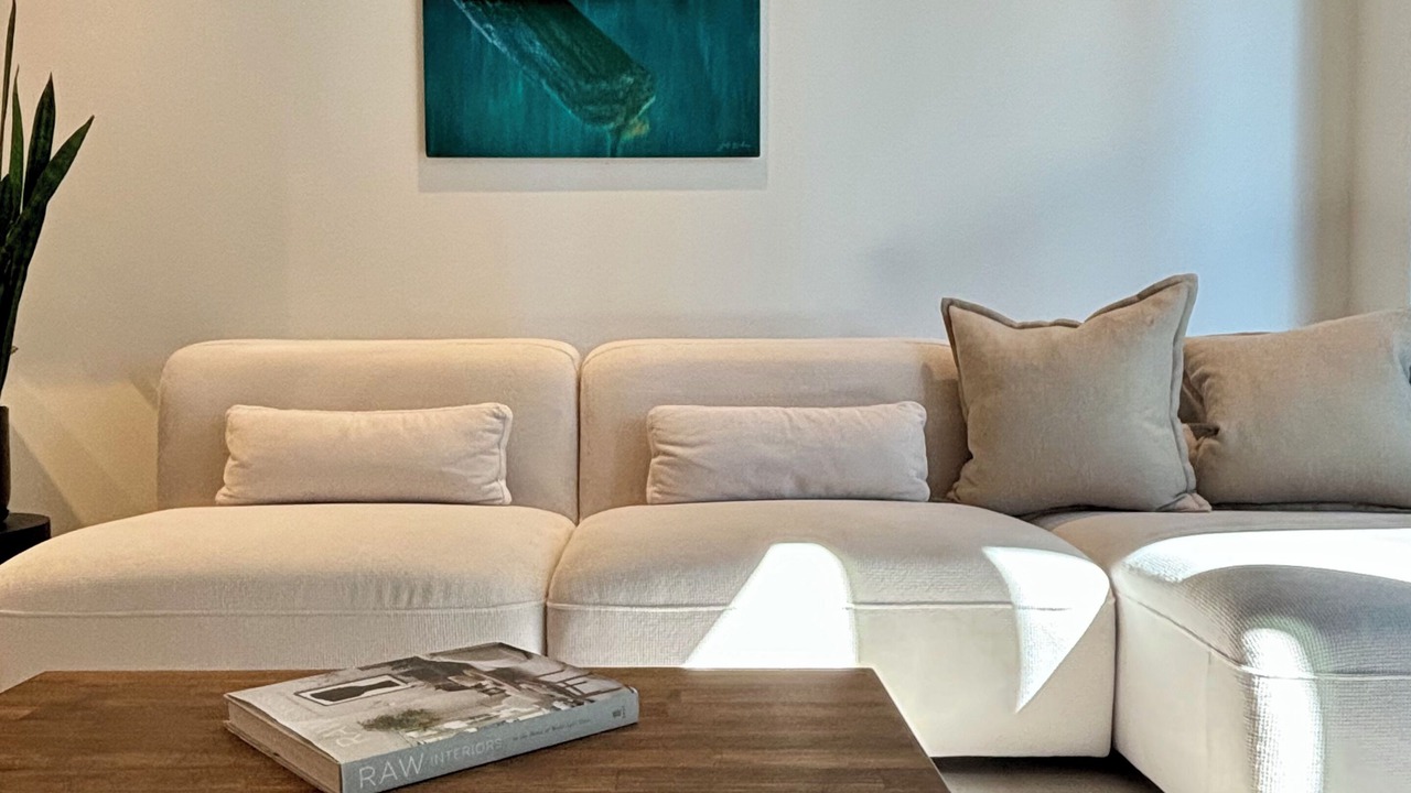 Photo of Livingroom in Wellington Place