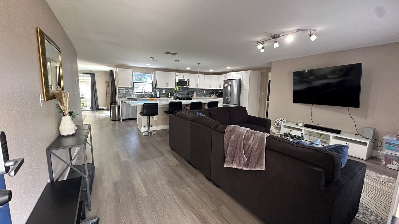 Photo of Livingroom in Fairvilla