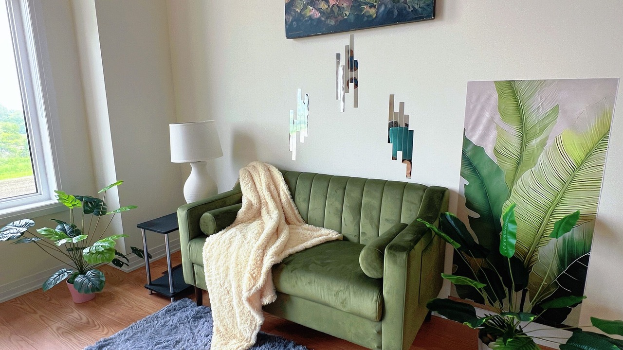 Photo of Livingroom in Richmond Hill