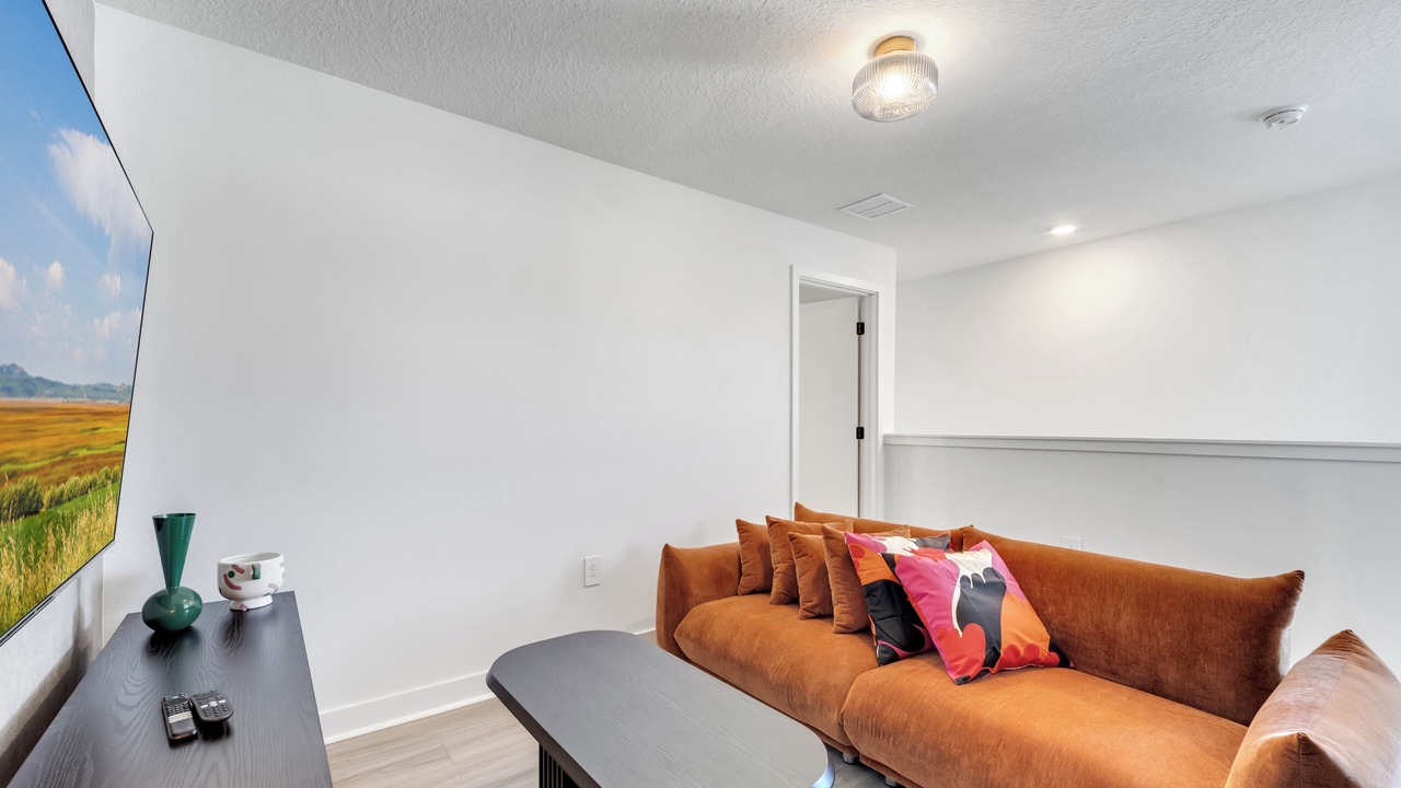 Photo of Livingroom in Lindfields