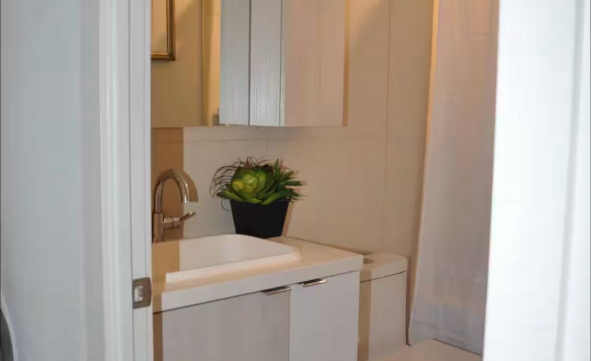 Photo of Bathroom in Wellington Place