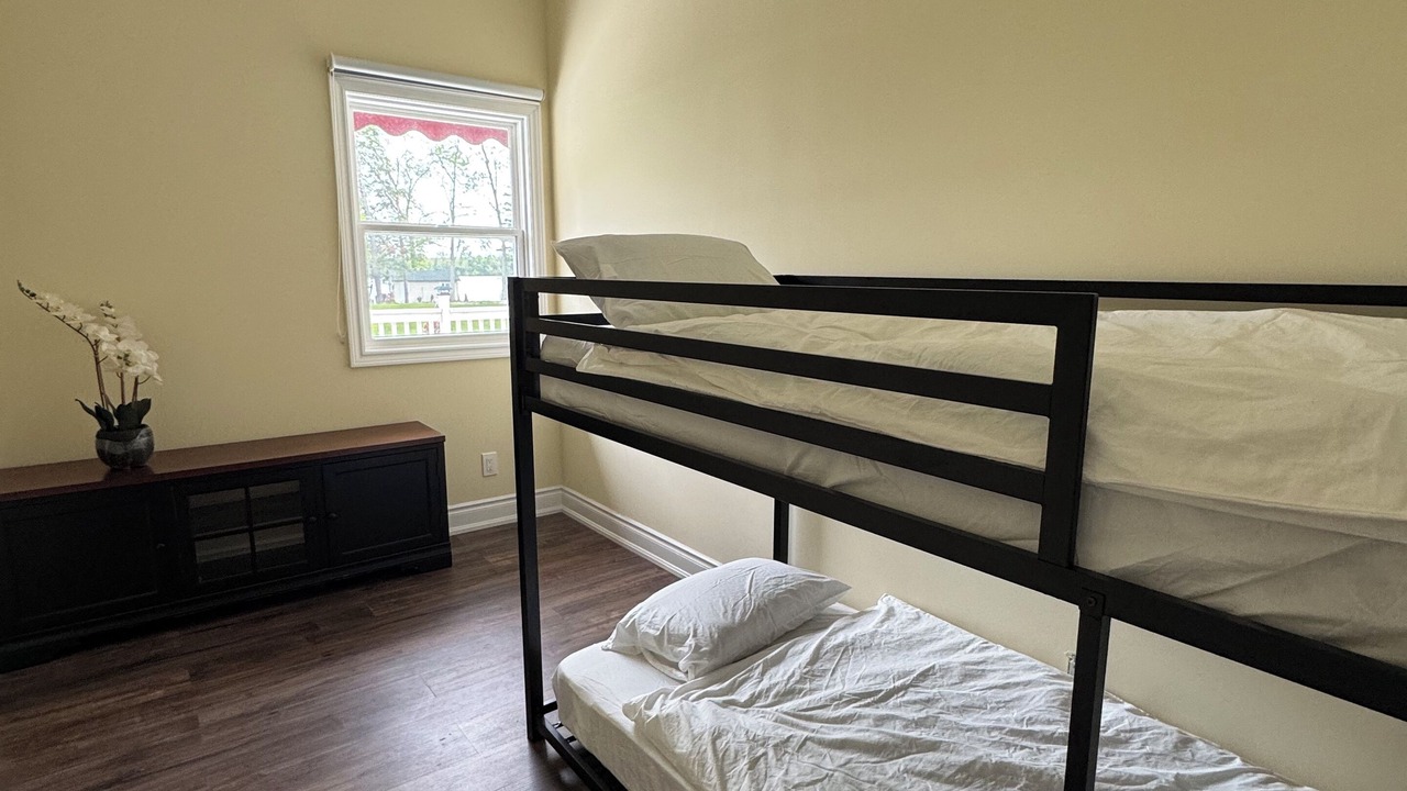 Photo of Bedroom in Ramara