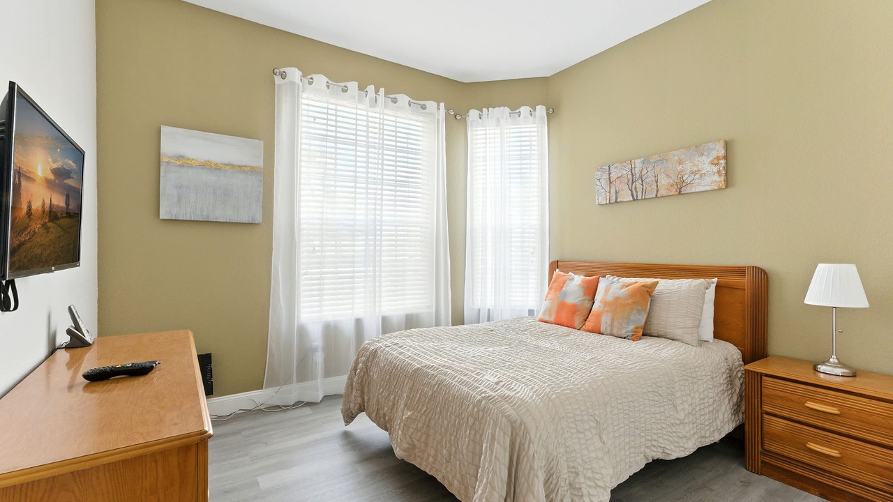 Photo of Bedroom in Windsor Palms