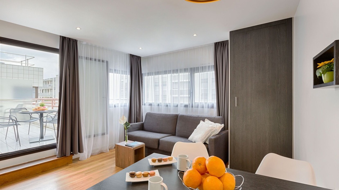 Photo of Livingroom in Quartier de la Salpetriere