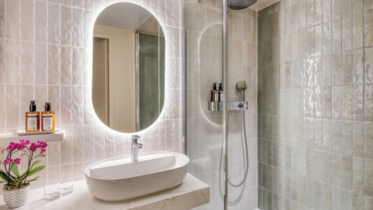 Photo of Bathroom in Les Halles