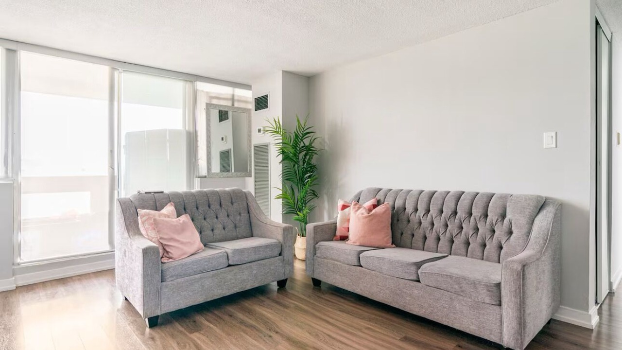 Photo of Livingroom in Downtown Mississauga