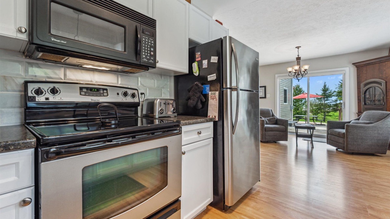 Photo of Kitchen in South Bruce Peninsula