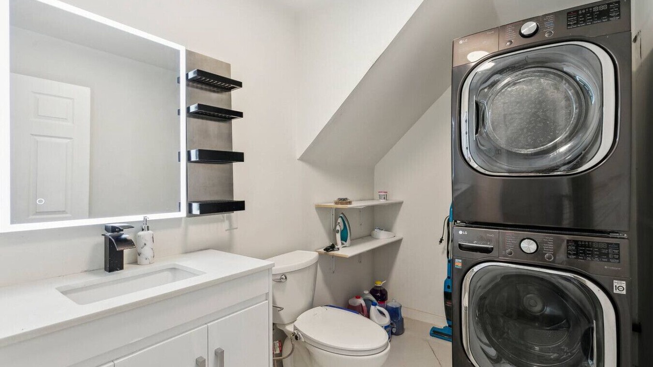 Photo of Bathroom in East Credit
