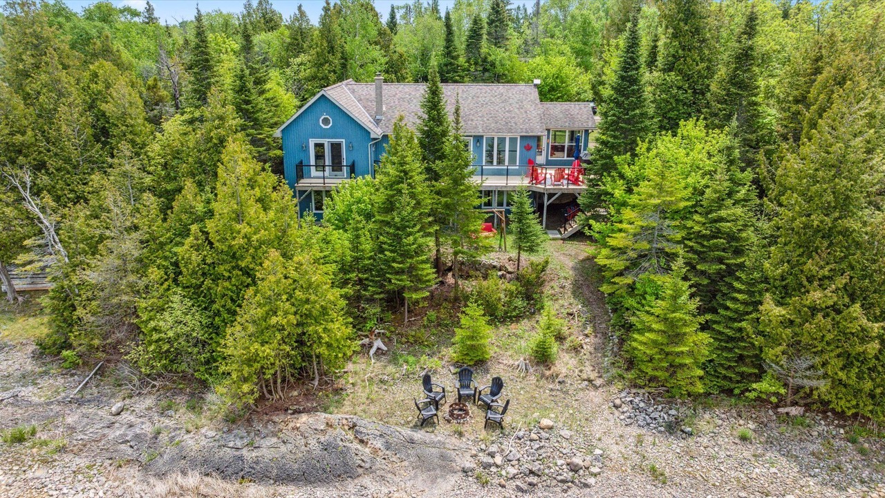 Photo of Outdoor in Lion's Head