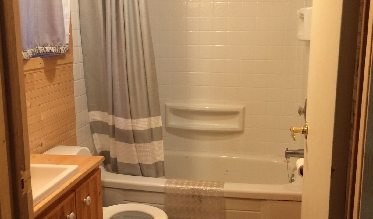 Photo of Bathroom in Bracebridge
