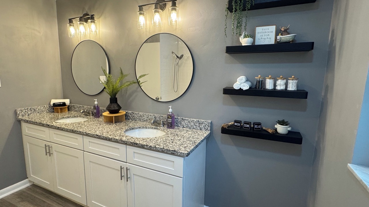 Photo of Bathroom in Lakeland