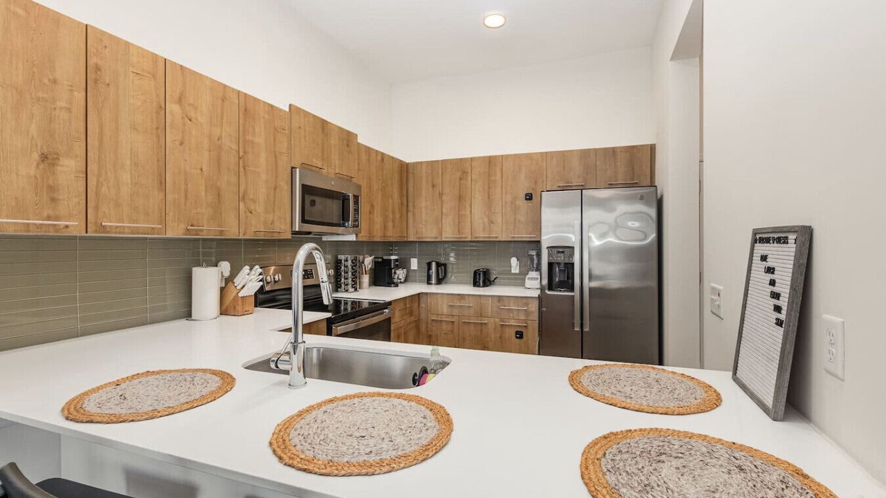 Photo of Kitchen in Florida Center
