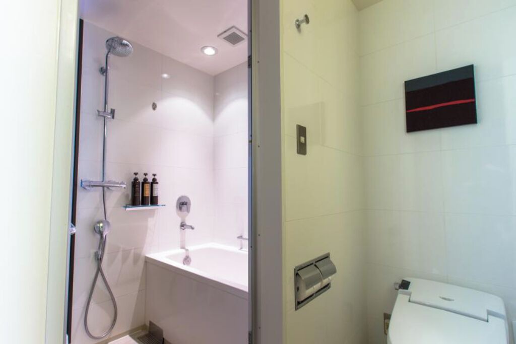 Photo of Bathroom in Taito